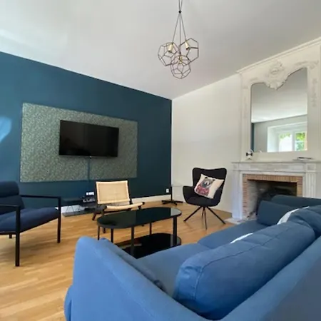 Stunning 230m With Garden In The Center * Caen