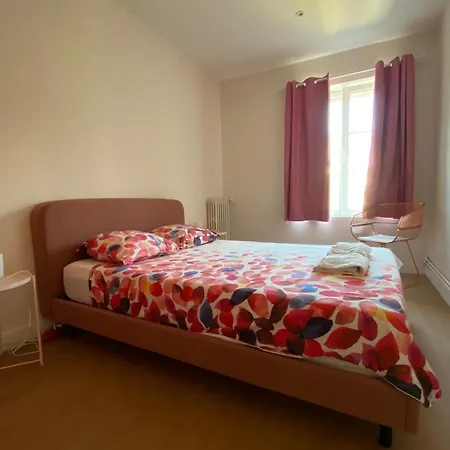 Prázdninový dům Stunning 230m With Garden In The Center