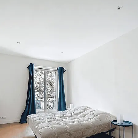 Prázdninový dům Stunning 230m With Garden In The Center Caen